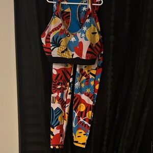 adidas Multicolor Abstract Print Sports Bra and Leggings Set